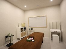 アグレーブル(Agreable)の雰囲気（小顔コルギ＋上半身オイルマッサージでお顔もお身体もスッキリ♪）