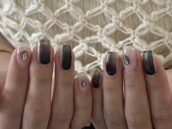 ヴルツェル 心斎橋(Wurzel)/ニュアンスネイル