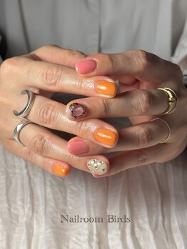 バーズ(Birds)/アンティークビジューネイル