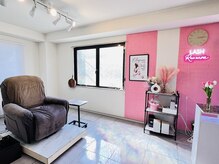 エニーラッシュ(ANYLASH)/海外サロン風インテリア