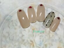 フランセス(Frances)/ハートネイル