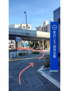 エクラ(eclat)/野方駅北口からサロンまで9