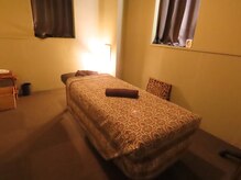 ほぐし処 棗の雰囲気（お部屋は全て個室◎間接照明の落ち着いた空間でゆったり♪）