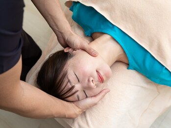 本厚木鍼灸整骨院/骨盤+小顔矯正