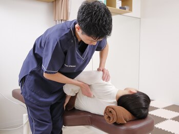 ワンアップ接骨院(ONE UP接骨院)/様々な痛みに対応【鶴見肩こり】