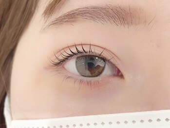 フィアラ 草津 南草津店(Fiara)/上まつ毛パーマ下パリジェンヌ