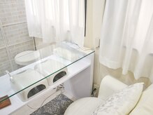 ネイル グラファー(Nail grapher)/店内