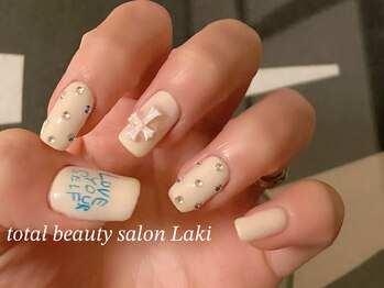 ラキ(Laki)/やり放題コース