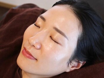 ショウコ(Shoco)の写真/【一年中みずみずしい輝く美肌に★】蓄積したダメージを残さず、艶肌waxで美しく内側から輝くようなお肌へ!