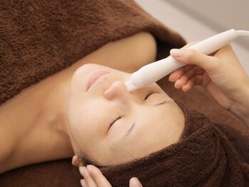 ヴェルデ 八尾の写真/毛穴の大掃除をしませんか?今話題の毛穴洗浄◎通常のクレンジングでは取れない頑固な毛穴汚れもスッキリ☆