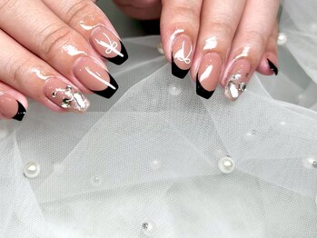 ハピネス(Happiness)/フレンチ×リボンネイル