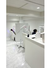 エクシアホワイト 平岸駅前店/エクシア ホワイトニング 平岸店