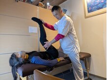 シナプス整体院 北さんの雰囲気（股間節を通して足腰の不調にアプローチして腰痛を改善します。）