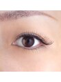 エッジ プラス(EDGE PLUS) 目の際から目尻まで目の形に合わせて長さを選び丁寧に施術します