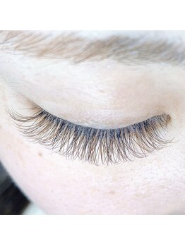 サロンドグリッター 材木町店(salon de glitter)/ボリュームラッシュ　ブラウン