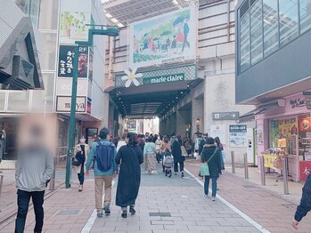 月 自由が丘(tsuki)/《自由が丘駅からの行き方》2