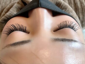 アイラッシュアンドコー(eyelash&co.)/フラットセーブル付け放題180本