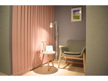 ラ ヒール 薬院店/room504