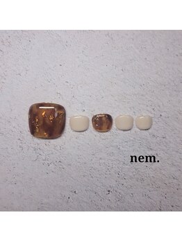 ネム(nem.)/フット定額ネイル　7,150円