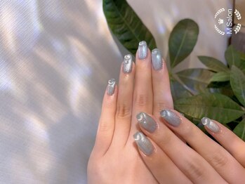 エム ネイルサロン(M)/マグネット+クリアハート