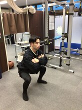 サン加圧スタジオ 増泉店(SUN加圧スタジオ)/スクワット