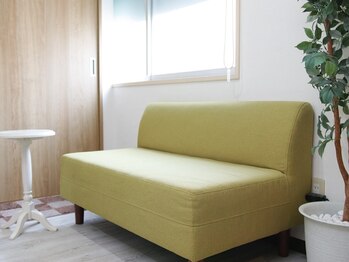 にしもと整骨院 鍼灸院 鶴橋院/清潔感のある店内