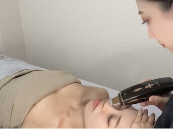 ジゼル(Giselle)の写真/開き毛穴・たるみ毛穴・黒ずみを徹底ケア。透明感のある“毛穴レス肌”へ
