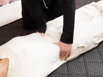 ヨサパーク ゴールデンツリー 浦安本店(YOSA PARK GordenTree)の写真/限定クーポン★【ぽっこりお腹撃退!腕ハミ肉撃退!(100分)ご新規様11000円→6900円】結果重視の速攻痩せ♪