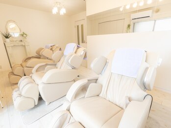 まつげ家 クルン 日吉店(kurun)/店内