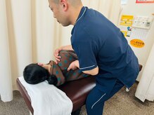 むげん整骨院 桃山御香宮前/肩こりに肩甲骨はがし