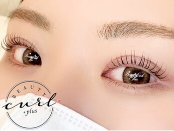 ビューティーカール 心斎橋店(BEAUTY CURL)の写真/《大阪心斎橋/まつげパーマ専門店》ナチュラルまつげパーマ¥2950～！通いやすい最強コスパ◎ぱっちり目元*