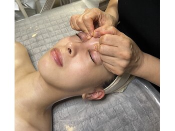 自然美人/ツボ押す