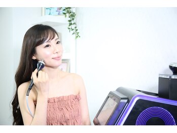 ビースト 下北沢店(B-st.)の写真/【美肌育成】RF波×EMSエレクトロポレーションでじんわり温めて、キュッと引き上げ。むくみくすみ/乾燥