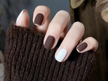 【マツエク・まつ毛パーマ・パリジェンヌ・眉毛】YUZUNA EYELASH 池袋店/フィルイン/パラジェル/ネイル