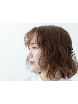 ナチュラル上品な目元にしたい