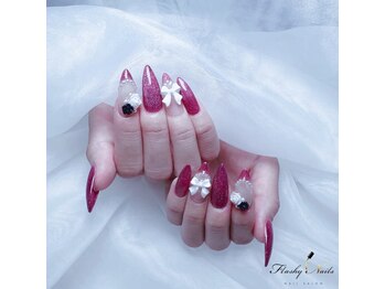 フラッシーネイルズ(Flashy Nails)/長さ出しアートコース★