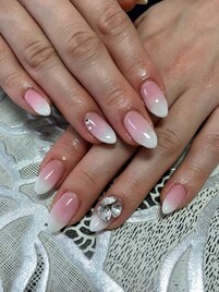 綺麗めネイル