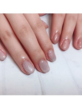 マルネイル(maru nail)/ちぐはぐマグネットネイル