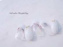 ネイルサロン ハートフルキー(Heartful key)/お花フレンチ¥10000