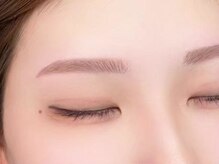 ニクシーアイブティック(Nixie Eye Boutique)/眉毛/まゆげ/美眉スタイリング