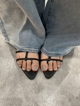 ミズリス(mizlis)の写真/【上品で大人っぽいお目元を再現】お客様のご要望を汲み取りつつ、トレンドもおさえたデザインをご提案♪