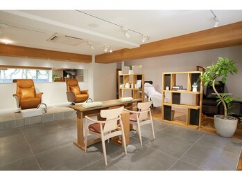 十色 麻布十番店(AZABUJUBAN)/こだわりフットスパブース!