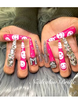 エスフィーネイルサロン ブリーユ(Esfy nailsalon Brille)/ニコちゃんネイル