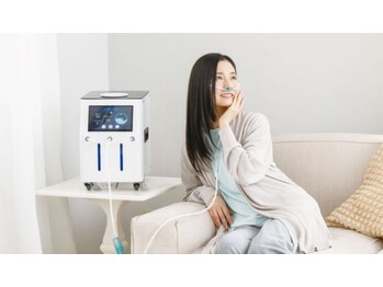 ヨサパーク エクラエム(YOSAPARK eclat.emu)/水素吸入でシミ・くすみの改善