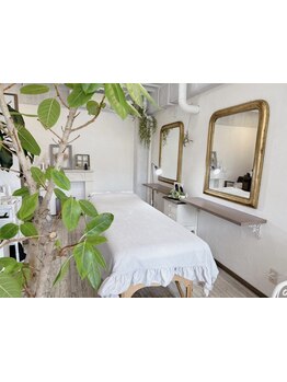 まつげのお悩み解決サロン