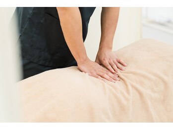 代々木上原駅前整骨院の写真/まずは利用者様を知ることが重要と考えております！豊富な知識と丁寧なカウンセリングで的確アプローチ◎