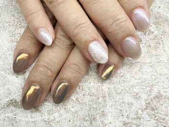 キャンアイドレッシー 三鷹ネイルサロン/マグネット×オーロラ