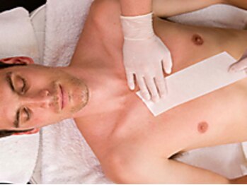 ベノワックス(Beno wax)の写真/≪男性の方大歓迎≫女性と同じく男性も毛のお悩みを抱えている方は多いからメンズメニューを豊富にご用意◎