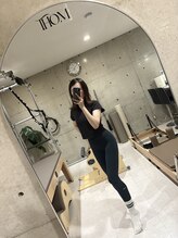 トム(Thom) instructor Yuri