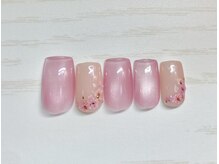 サビーハネイル(Sabiiha nail)/ピンク押し花ネイル